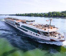 Prémiová plavba údolím Mosely s leteckou dopravou a českým průvodcem