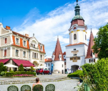 Říční plavba po Dunaji s českým průvodcem a dopravou