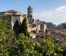 Ke Středozemnímu moři přes Provence - říční plavba s leteckou dopravou a českým průvodcem