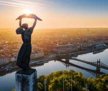 Setkání nejen s Paříží na Seině (Viva)